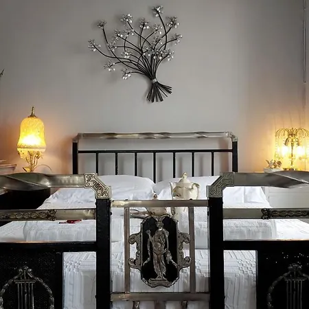 Apartment Legacy Adamantas (Milos)