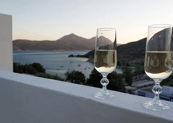 Legacy Apartment Adamantas (Milos)