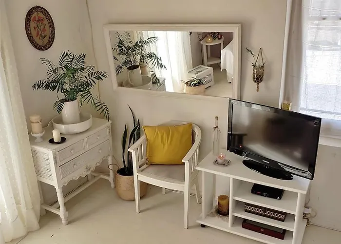 Legacy Apartment Adamantas (Milos)